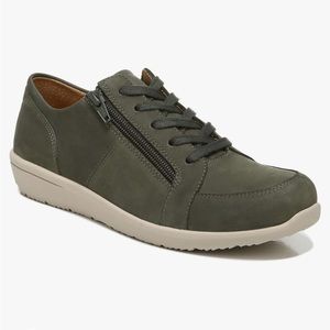 BNIB Vionic Shoes - Abigail Lace-up Zip Sneakers - 10 Wide, 10W - Olive - Nubuck